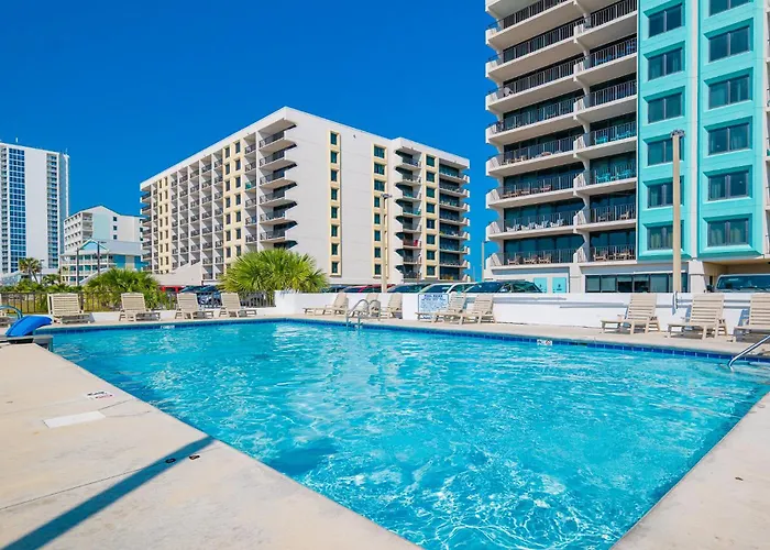 Apartment Island Winds East 106 *